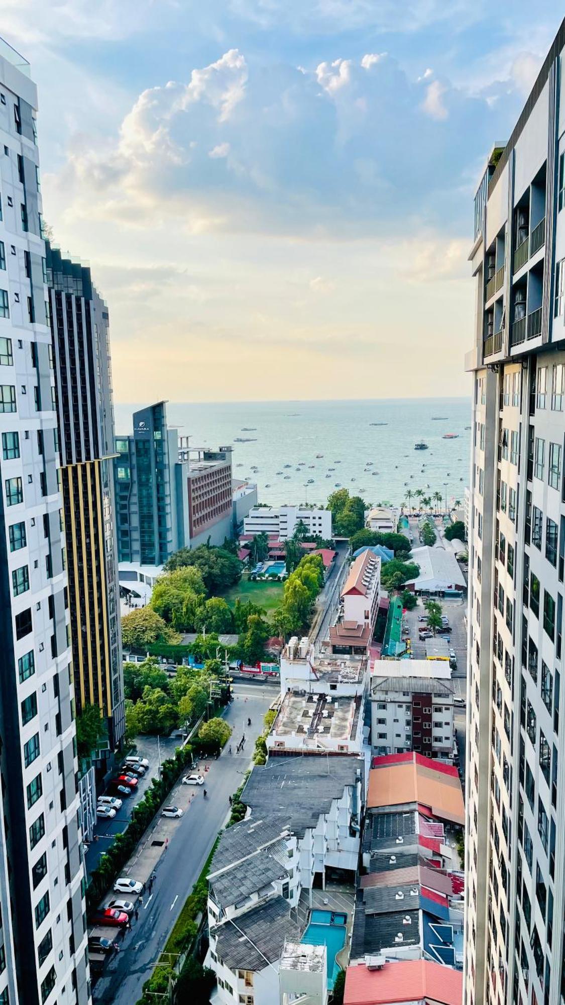 The Base Condo 2 Bed 2 Bath By Pupu Pattaya Bagian luar foto