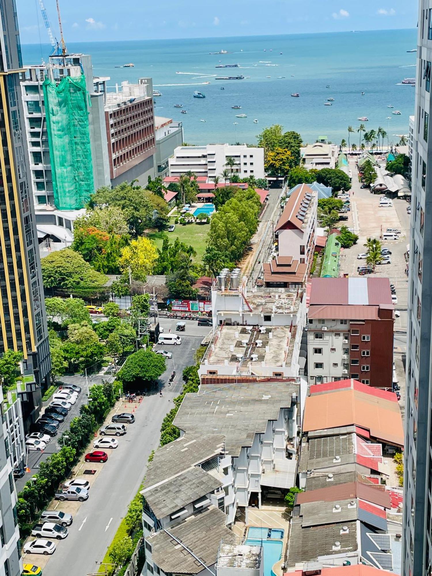 The Base Condo 2 Bed 2 Bath By Pupu Pattaya Bagian luar foto