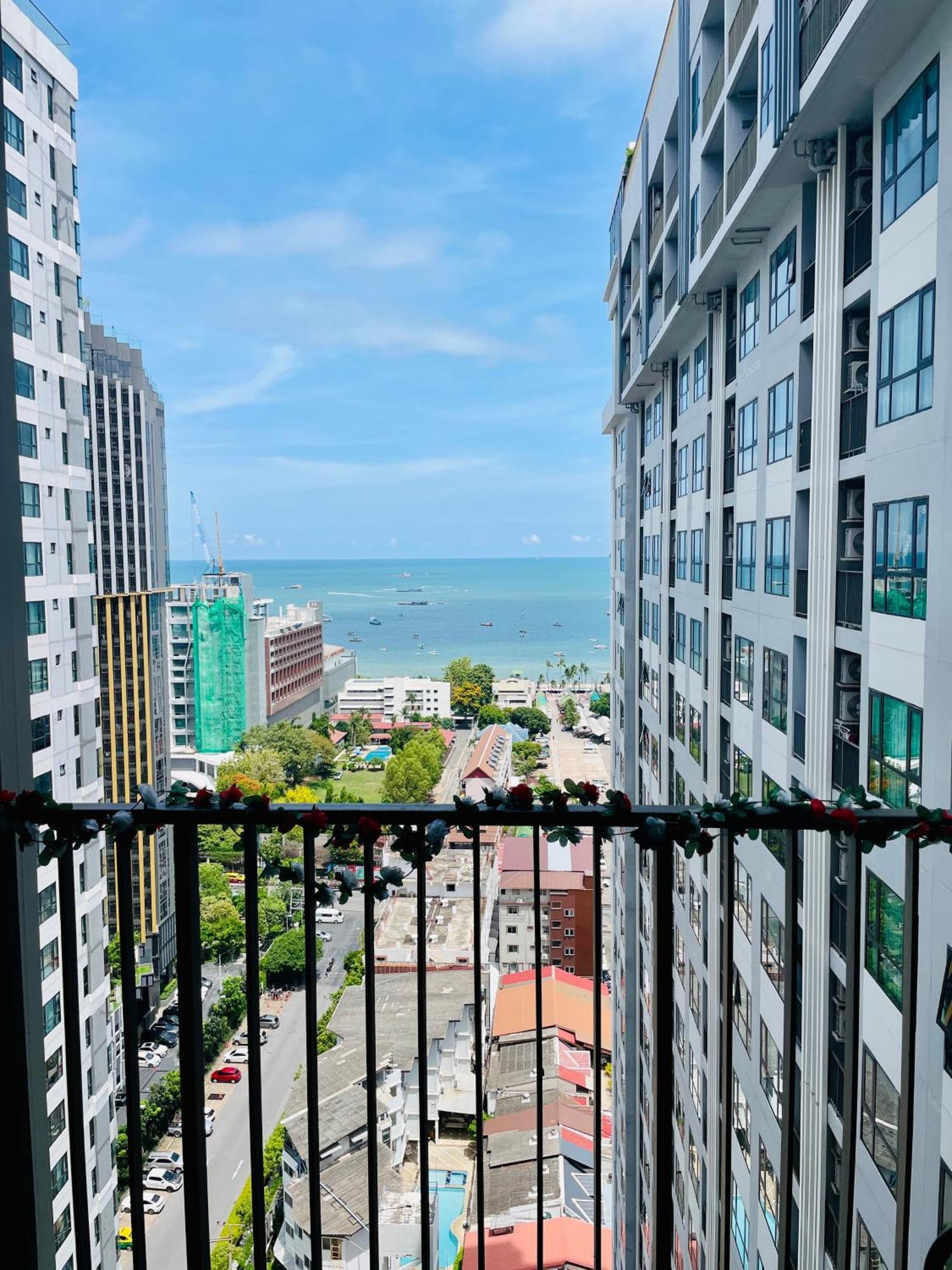 The Base Condo 2 Bed 2 Bath By Pupu Pattaya Bagian luar foto